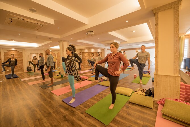10 Days Ayurveda & Yoga Retreat in Kathmandu, Nepal - Ayurvedic massage, Siro-dhara, and detox treatment