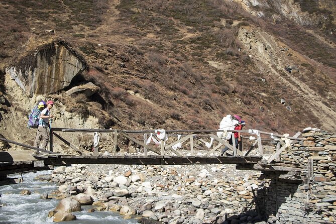 10 Days Manaslu Circuit Trek in Larke La Pass - Day 6: Acclimatization in Sama Gaon