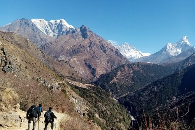 12 Days Everest Base Camp Trek from Kathmandu - Day 1: Lukla to Phakding beside the Dudh Koshi