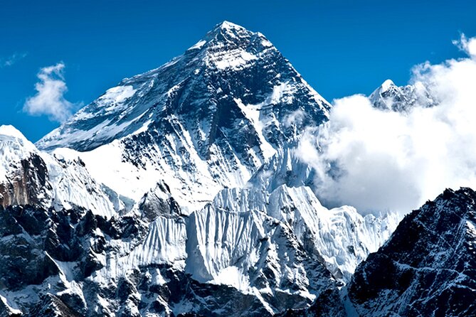 12 Days Everest Base Camp Trekking - Day 2: Crossing bridges on the way to Namche Bazaar