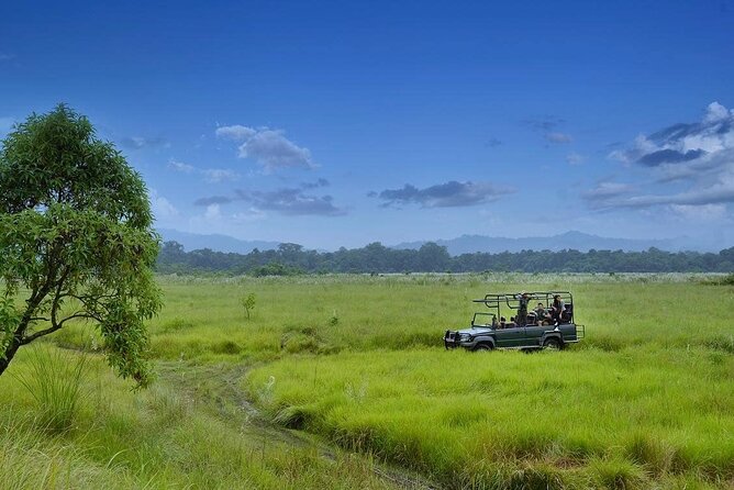 3 Nights 4 Days Chitwan National Park with Tower Night Stay - Day 1: The long road from Kathmandu to Sauraha