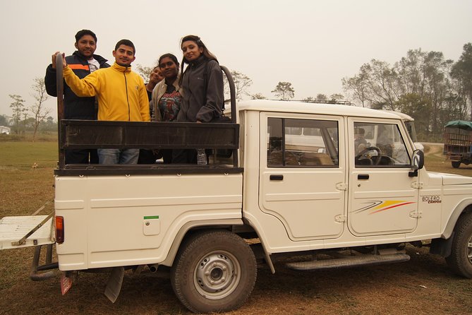 8 Days Special Nepal Tour Package - Day 3: The road to Chitwan and Tharu culture