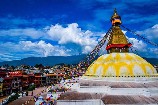 8 Days Tour in Nepal - Kathmandu, Chitwan & Pokhara (3 & 4 Star) - Day 6: Pokhara’s temples, caves, gorge, and lake