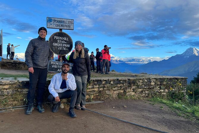 Annapurna Base Camp Trek 12 Days - Entering the Annapurna Sanctuary through Sinuwa and Dovan