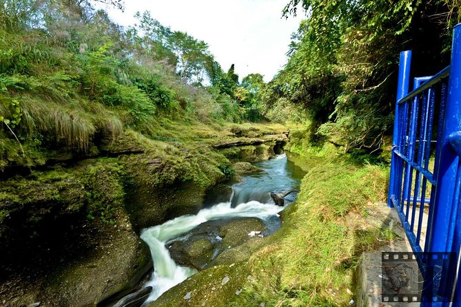 Best of Nepal Luxury Adventure Tour Package - 9 Days - Sarangkot sunrise and Pokhara’s city sights