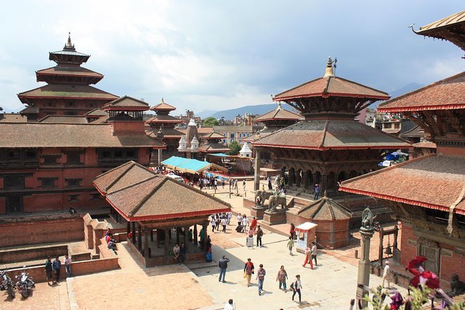 Bhaktapur darbar, Patan Darbar square & Changu Narayan in 1 day - Who will get the most from this day?