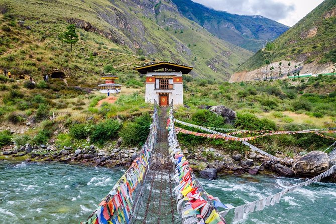 Bhutan Tour- 4 DAYS 3 NIGHTS - Why this short Bhutan route works