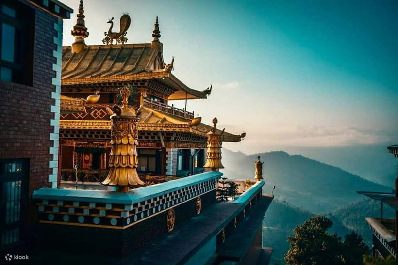 Dhulikhel to Namobuddha Day Hike with Lunch – Private/Group - The drive to Dhulikhel and the view ahead