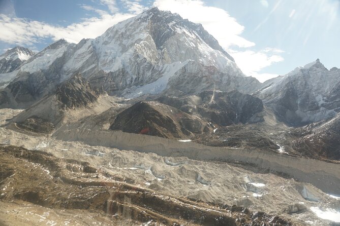 Everest base camp flight over by Helicopter from Kathmandu - Who Will Get the Most From This Flight