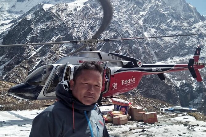 Everest Base Camp Helicopter Tour Stop at Hotel Everest View. - Returning to Kathmandu after the mountain stop