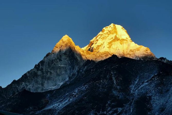 Everest Base Camp Trek - 14 Days - Day 3: Suspension bridges and Namche Bazaar