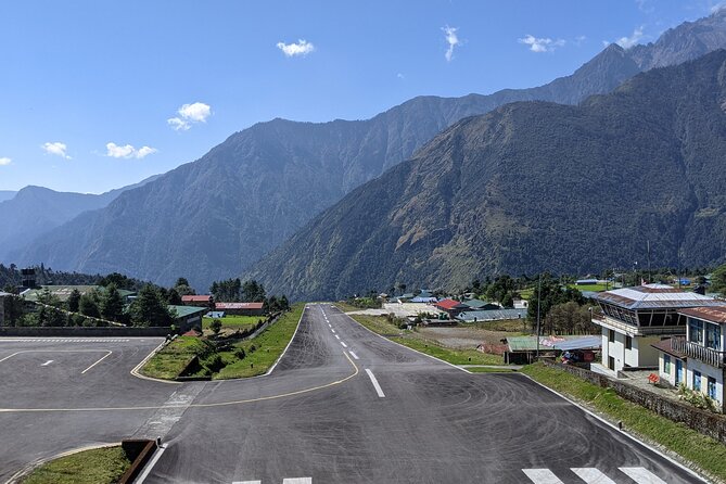 Everest Base Camp Trek 15 days | Local Guide | Flexible Itinerary - Days 11 and 12: The quieter route through Phortse