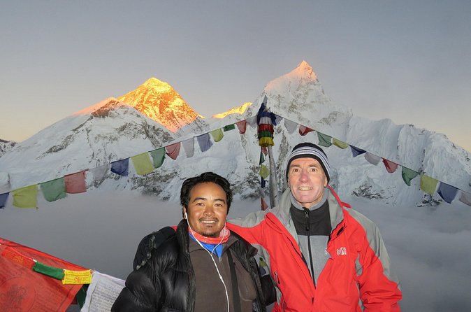 Everest Basecamp Trek: 14 days - Day 10: Kala Patthar before sunrise