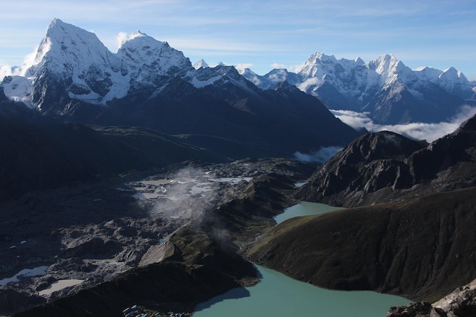 Everest Three Pass Trek - Days 1 to 3: Lukla, river trails, and Namche