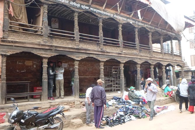 Explore Kathmandu with Local Guide - What the $75 price really covers