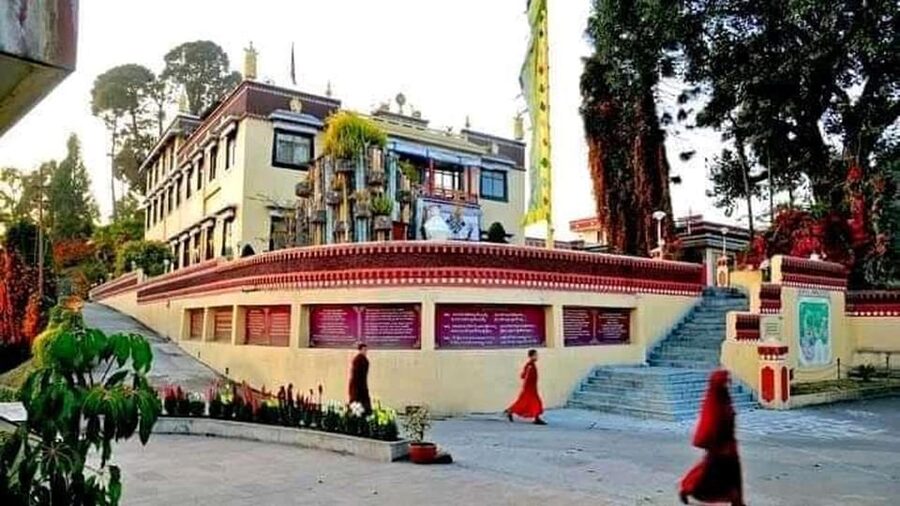 From Kathmandu: 2 Stupas and Kopan Monastery Spiritual Tour - Boudhanath, where pilgrimage meets daily life