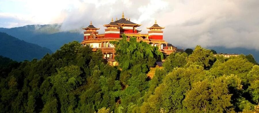 From Kathmandu: 2 Stupas and Kopan Monastery Spiritual Tour - The guide is the real reason to book
