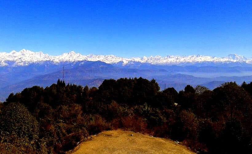 From Kathmandu: 3-Day Chisapani-Nagarkot Trek & Bhaktapur - The guide and group format matter
