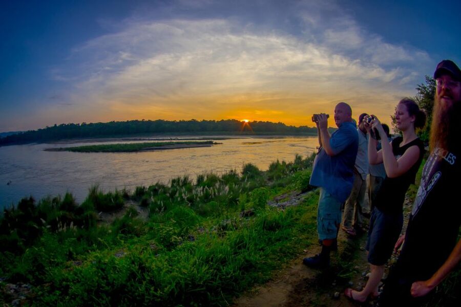 From Kathmandu/Pokhara: 3-Day All-Inclusive Chitwan Safari - The guide can make or break the safari