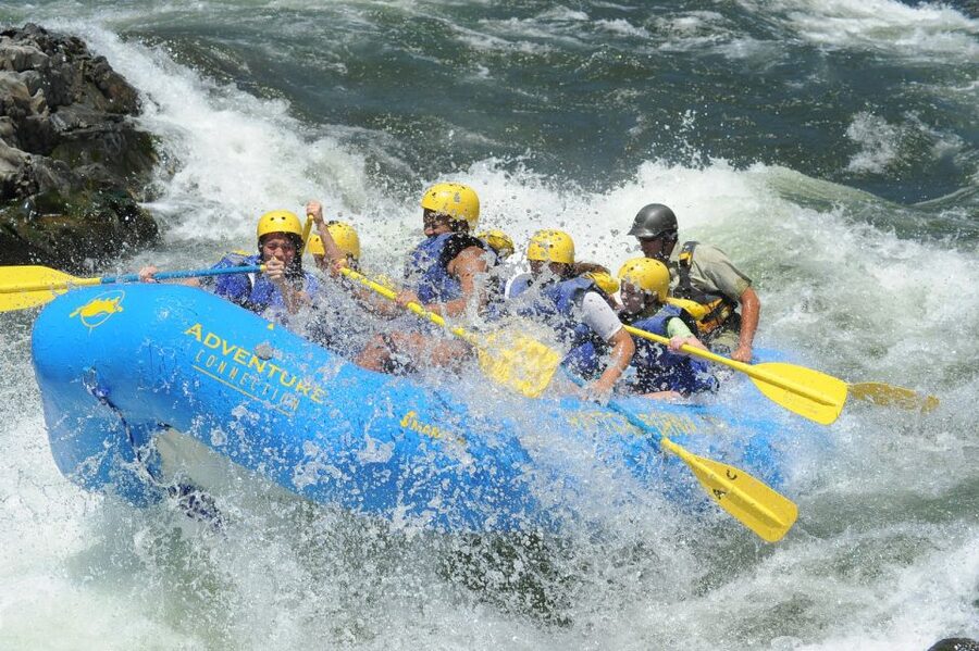 From Kathmandu / Pokhara / Chitwan: River Rafting - 1 Day - The 2.5-hour run through Trishuli rapids