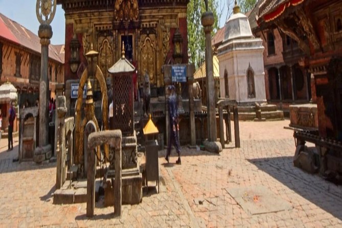 Full Day Bhaktapur Changunarayan And Nagarkot Tour in Nepal - Why the private car changes the day