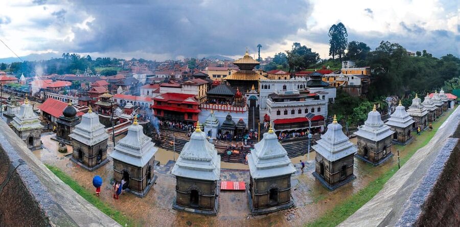 Kathmandu: 7 UNESCO-Listed city sites group day trip - Boudhanath: closing the day at the great stupa