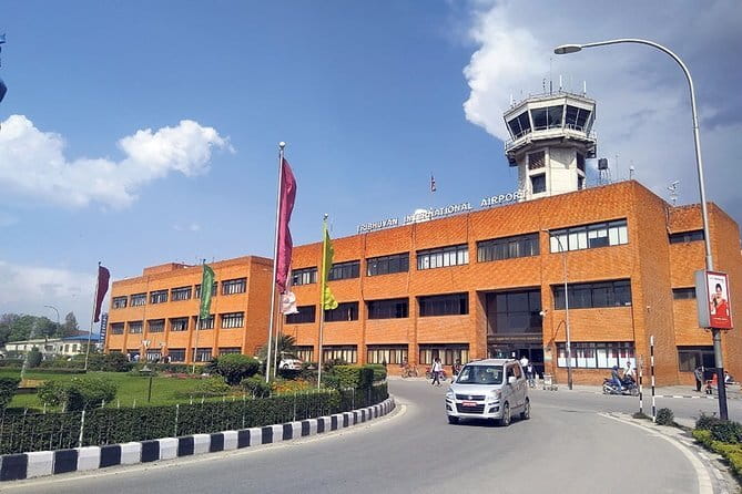 Kathmandu airport pick up/Drop off service by Private Vehicle - Arrival transfer or departure ride?