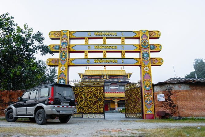 Kathmandu Chandragiri Cable Car and Swayambhunath Private Tour - The private vehicle, timing, and real value