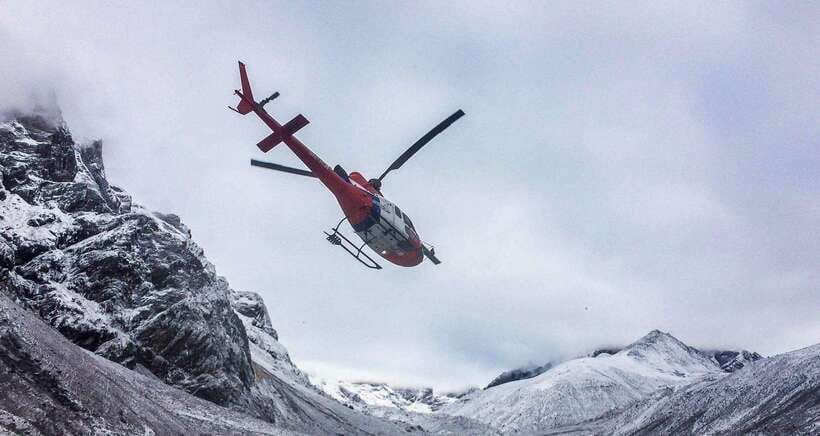 Kathmandu: Everest Helicopter Tour with Landing & Breakfast - Pheriche and the shared-flight arrangement