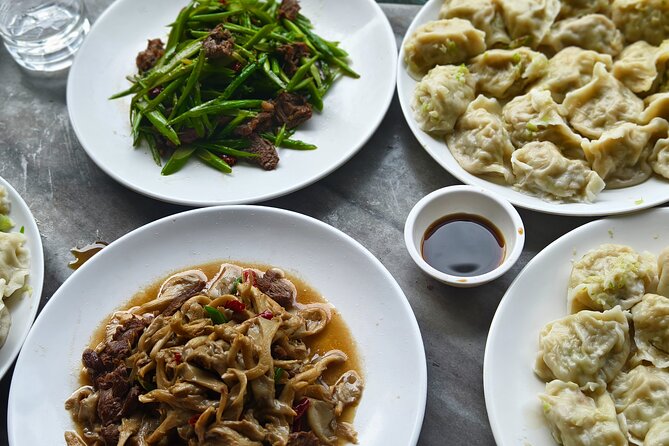 Kathmandu Food and Drink Walking Tour - How much food should you expect?