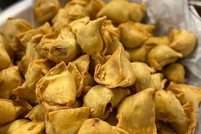 Kathmandu Food Crawl & Market Tour - The Food: Newari Plates and Street Favorites