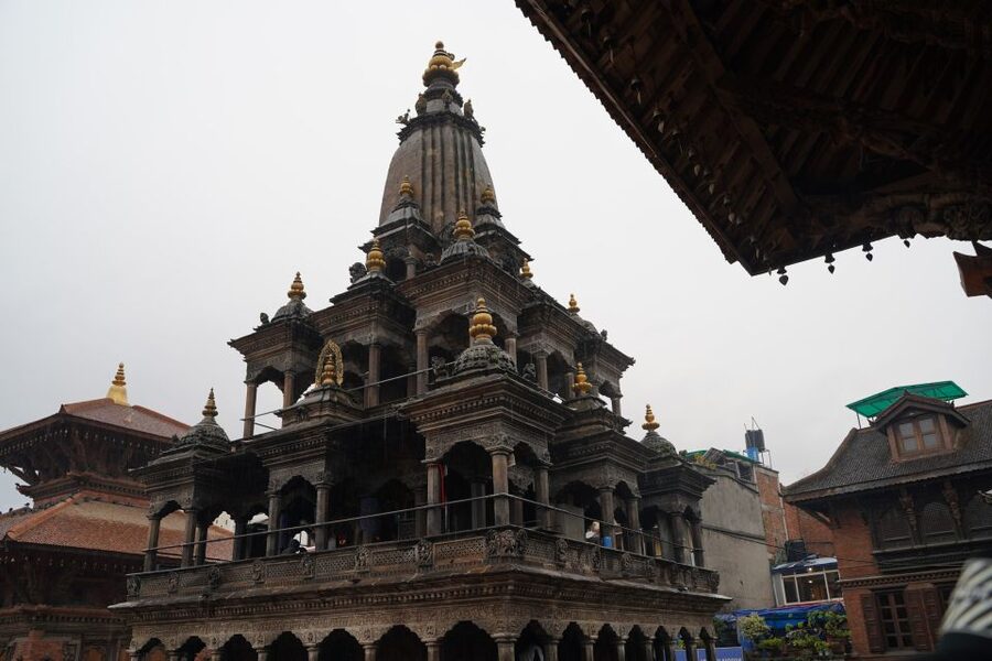 Kathmandu: Full-Day UNESCO Sightseeing Tour with Transfers - Pashupatinath: sacred Hindu space beside the Bagmati