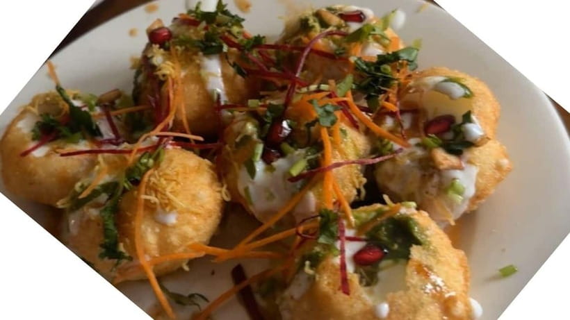 Kathmandu: Guided Delicious Food Tour with 12+ Tastings - Four to five stops, with a lot to taste