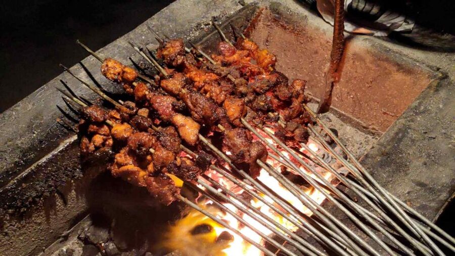 Kathmandu Local Food Hunt Tour - Private groups, pace, and accessibility