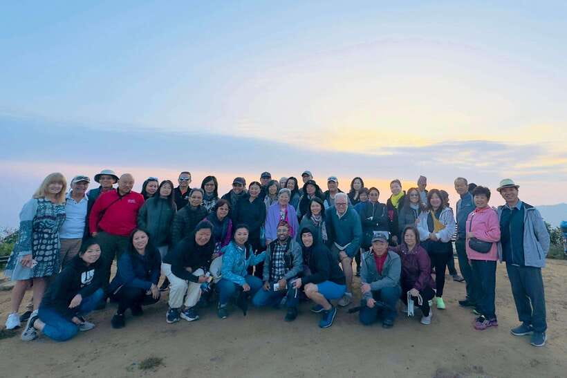 Kathmandu: Nagarkot Sunrise & Hike with Lunch -Private/Group - The downhill walk to Changu Narayan