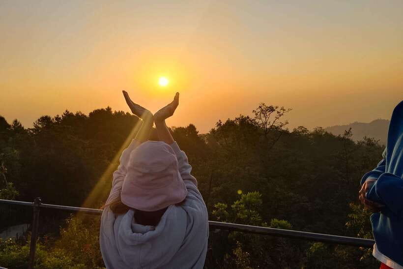 Kathmandu: Nagarkot Sunrise Tour Private or Group with Lunch - Why Nagarkot works for a half-day from Kathmandu