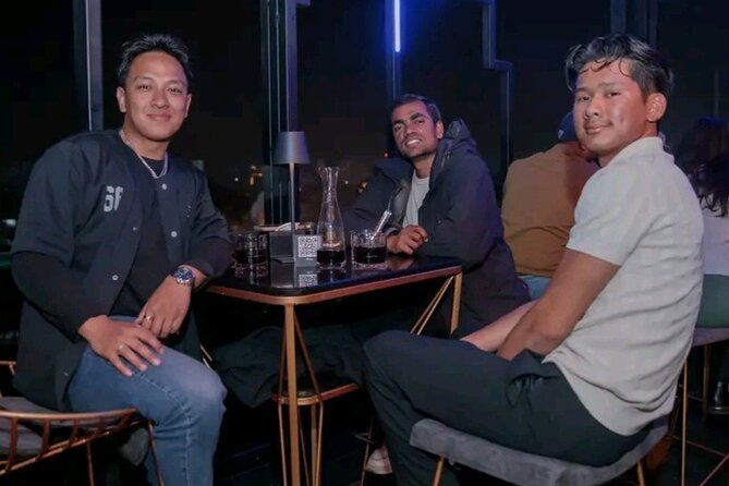 Kathmandu: Nightlife and Pub Crawl Tour - Moving through Thamel’s three or four venues