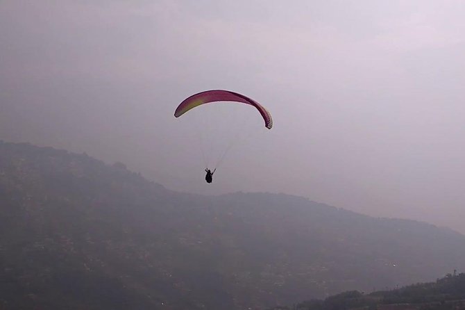 Kathmandu Paragliding - Leaving Thamel for the 2,100-meter launch point