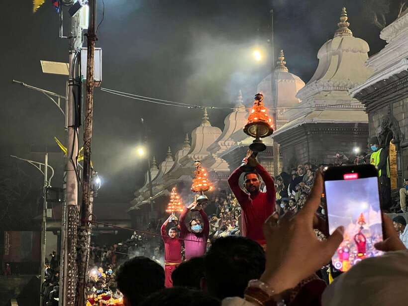 Kathmandu: Pashupatinath Evening Aarati Tour Private/Group - Private groups, languages, and comfort