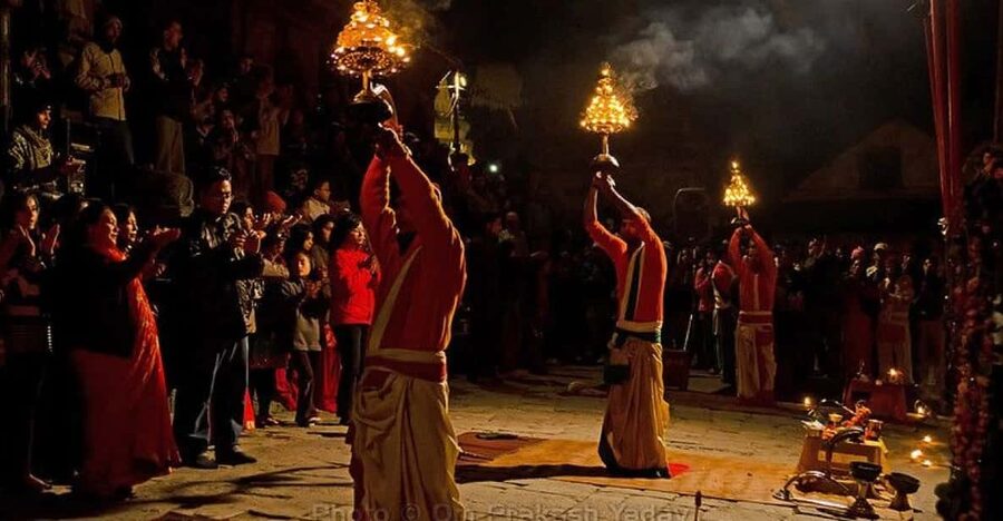 Kathmandu: Pashupatinath Temple Aarti Night Tour - Entering a temple complex built around Lord Shiva