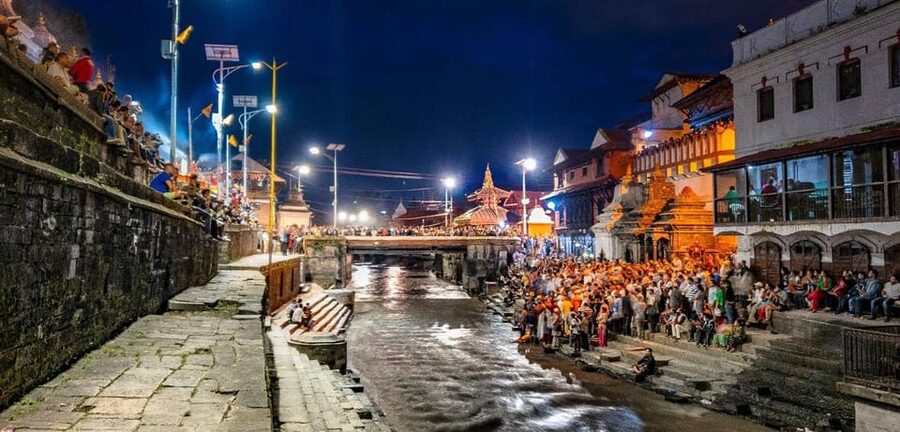 Kathmandu: Pashupatinath Temple Evening Aarati Tour - Why the Bagmati Aarati is worth your evening