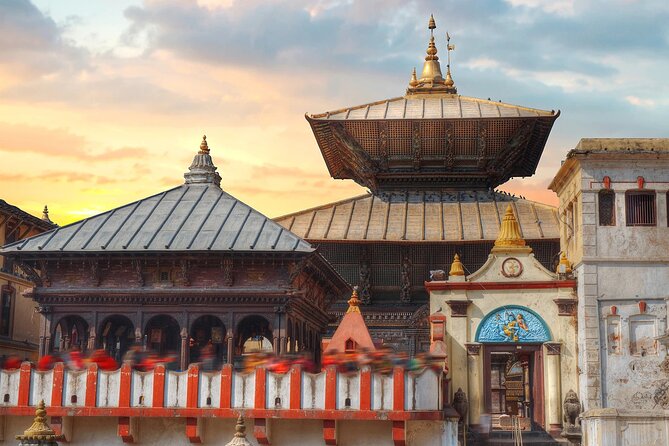 Kathmandu: Private/Group Tour to 7 UNESCO Sites with Lunch - Kathmandu Durbar Square in the old city
