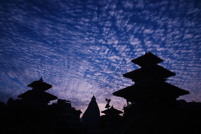 Kathmandu Sunset Tour by Rickshaw Including Durbar Square Visit - Who should book this evening tour?