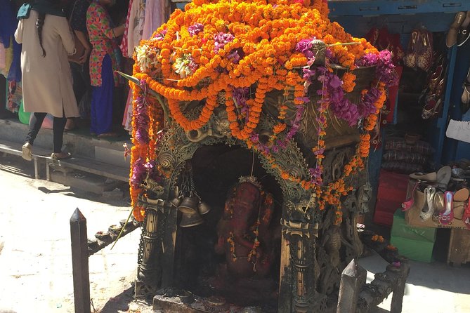 Kathmandu Walking Tour - Temples, markets, and local neighborhoods