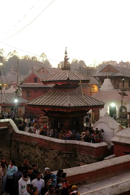 Katmandu: Pashupatinath Open Cremation & Evening Aarati - The spiritual meaning behind the cremation rites