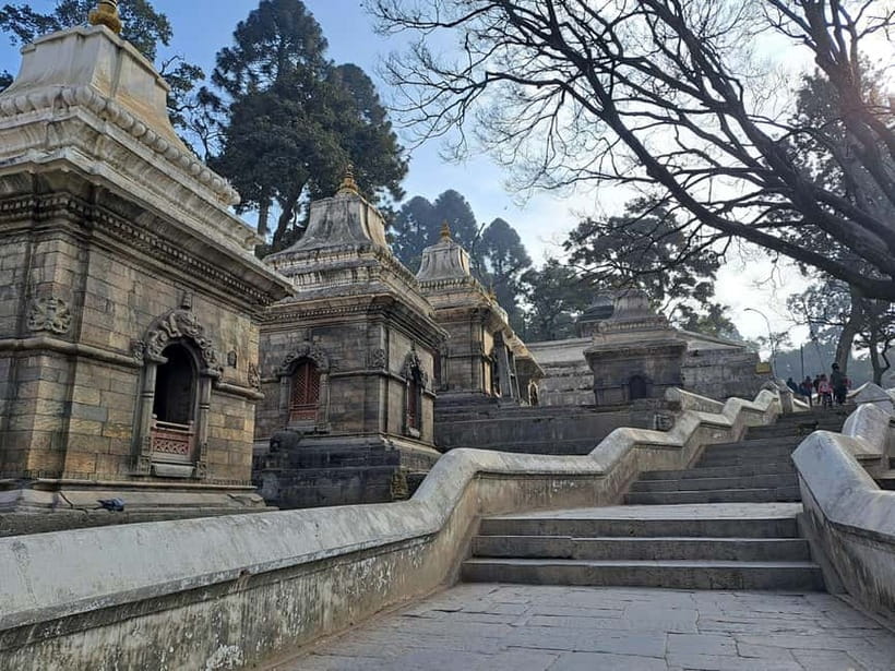 Katmandu: Pashupatinath Open Cremation & Evening Aarati - FAQ