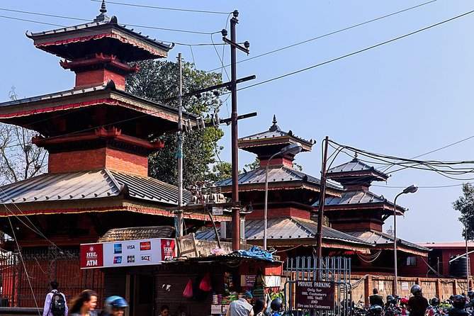 Local Bazaar Walking Tour in Kathmandu with Professional Guide - Asan Bazaar: food, metalwork, and old streets
