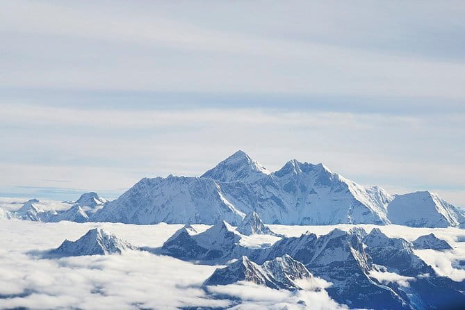 Mount Everest Scenic Flight 50 Minutes - Why the window seat matters