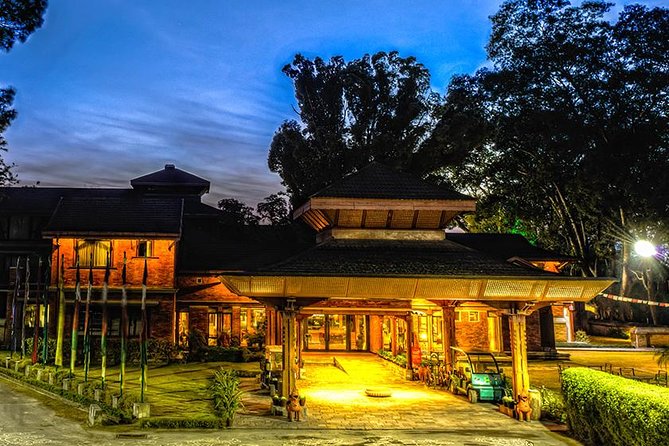 Nepal in Luxury: Kathmandu, Chitwan & Pokhara Escape – 8 Days - What this eight-day Nepal route gets right