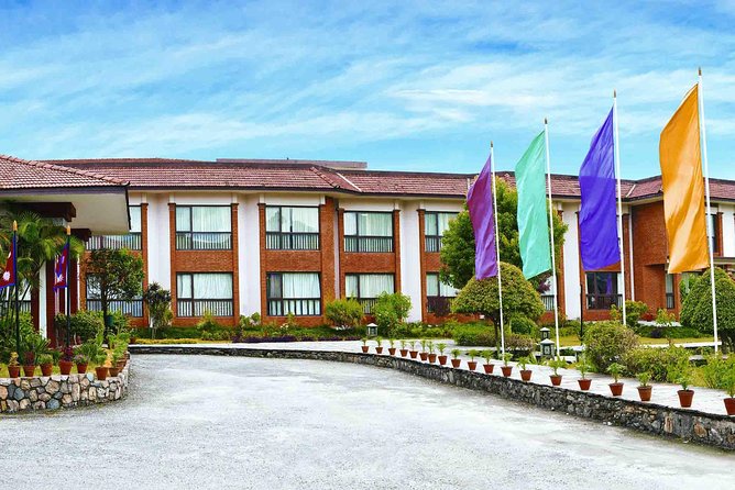 Nepal in Luxury: Kathmandu, Chitwan & Pokhara Escape – 8 Days - Day 3: The road from Kathmandu to Chitwan